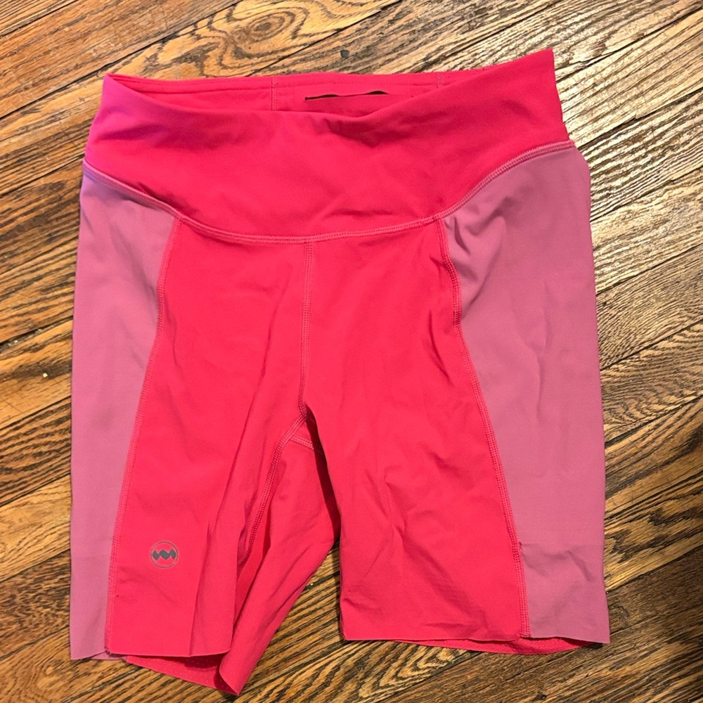 Janji Two-Tone Hot Pink and Light Pink Performance Bike Shorts with Pockets
